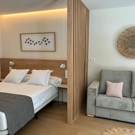 Apartamentos Joaquin Costa Santander Luaran gambar