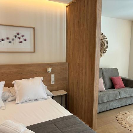 Apartamentos Joaquin Costa Santander Luaran gambar