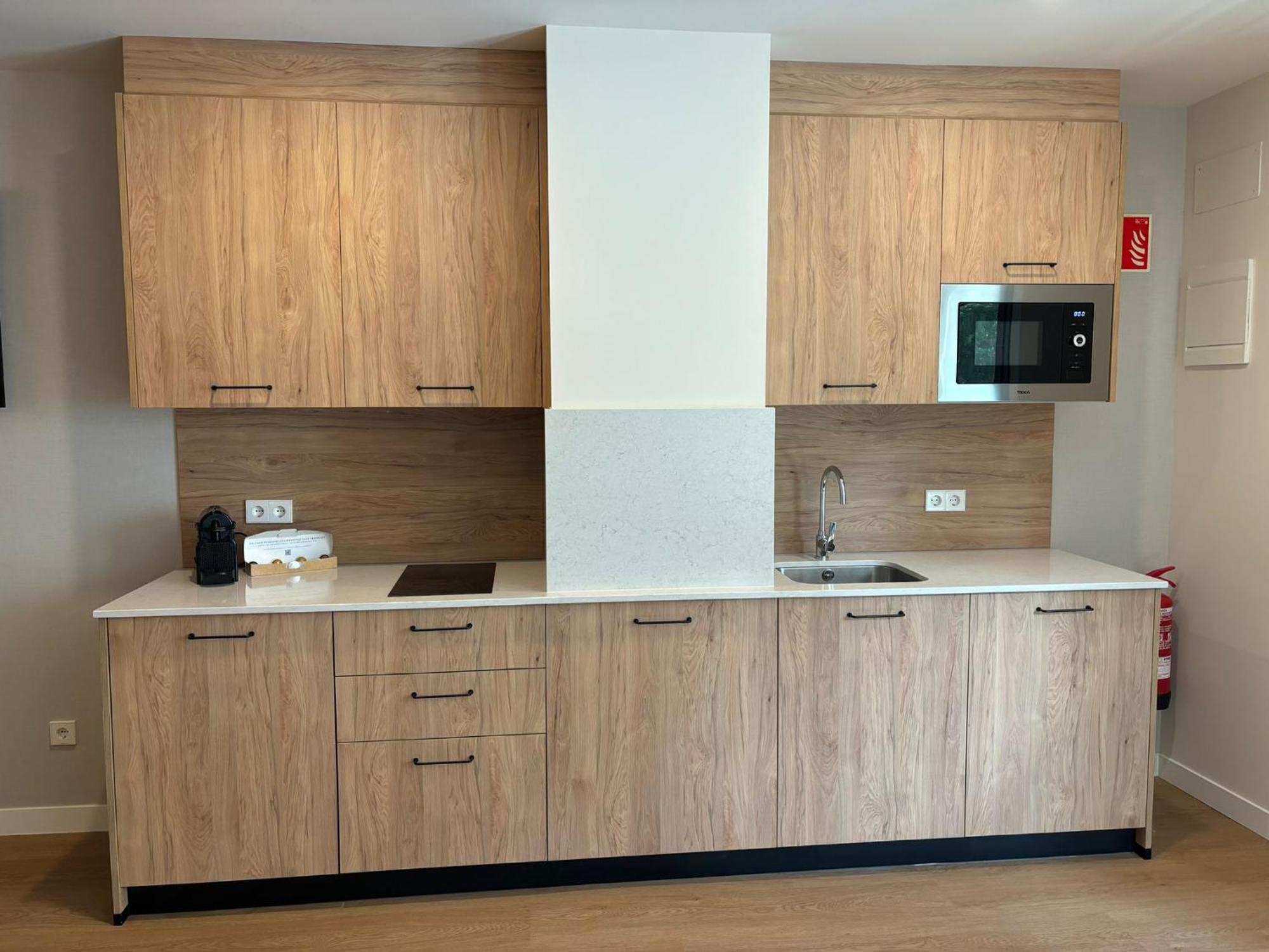 Apartamentos Joaquin Costa Santander Luaran gambar